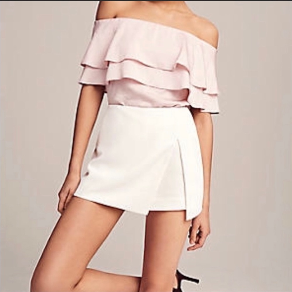 Express White Skort sz 4